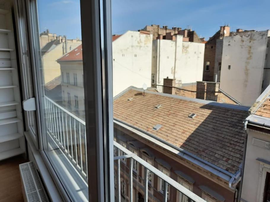 Lovely Apartment In City Centre For 4 Guests Budapeszt Zewnętrze zdjęcie